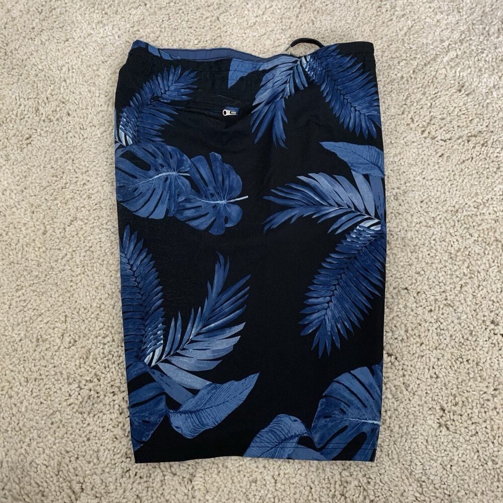 Old Navy Board Shorts Mens Size 40 Blue Floral Swim Trunks Unlined Bermuda 10”